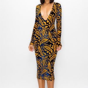 NEW Velvet Printed Long Sleeve Body Con Midi Dress